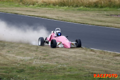 Raceweek på Kinnekulle Ring. Över 30 grader varmt!